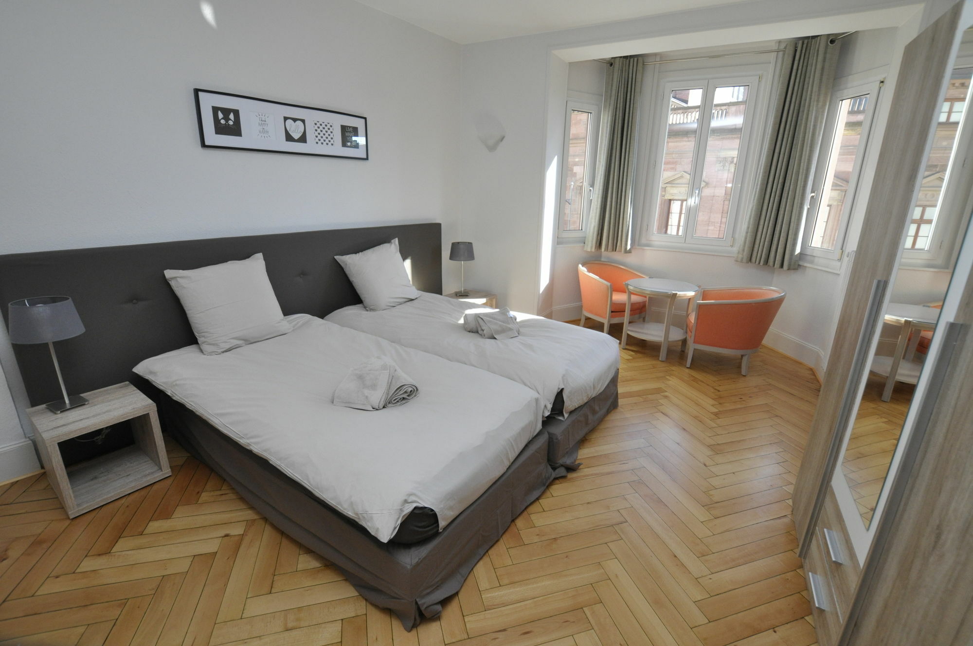Residences Du Theatre Colmar Bagian luar foto