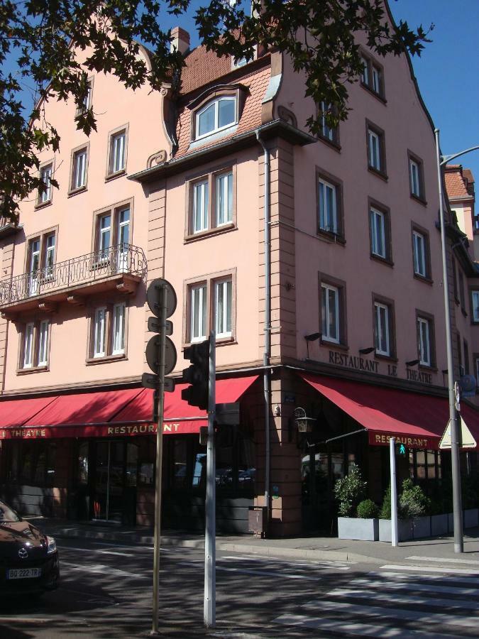 Residences Du Theatre Colmar Bagian luar foto