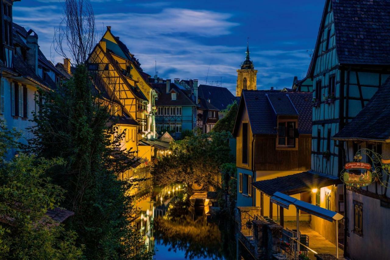 Residences Du Theatre Colmar Bagian luar foto